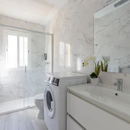 Apartment Living4malaga Evergreen Centre *