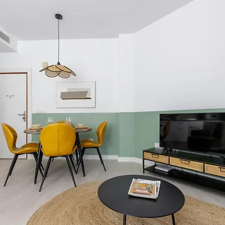 Living4malaga Evergreen Centre Apartment *